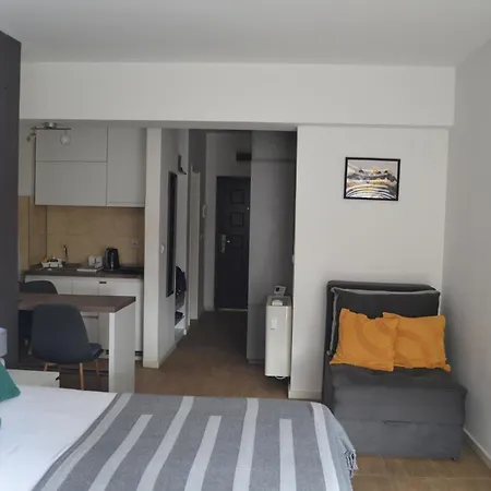 Urban Apartamento Ni