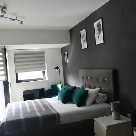 Urban Apartamento Ni